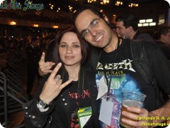 A fotográfa Irisbel Mello e Fernando R. R. Júnior no show do Megadeth no Via Funchal em São Paulo/SP
