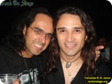 Fernando R. R. Jnior do Rock On Stage e Aquiles Priester do Hangar no show do Scorpions no Credicard Hall em So Paulo/SP